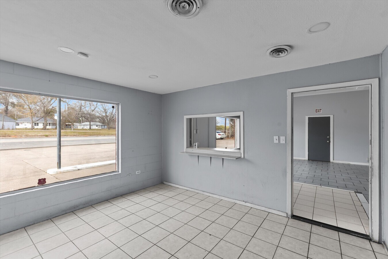 1306 HWY 155, Palestine, TX 75803 Retail for Sale