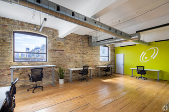 639 Queen St W, Toronto, ON for lease Interior Photo- Image 2 of 4