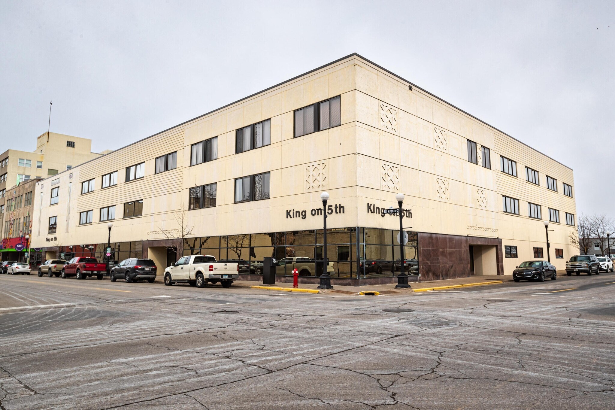 505 King St, La Crosse, WI for lease Interior Photo- Image 1 of 18
