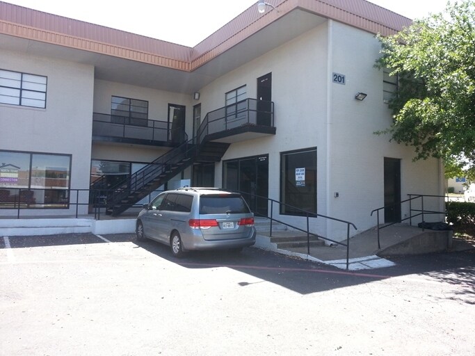 201 W Boyd Dr, Allen, TX for sale Primary Photo- Image 1 of 1