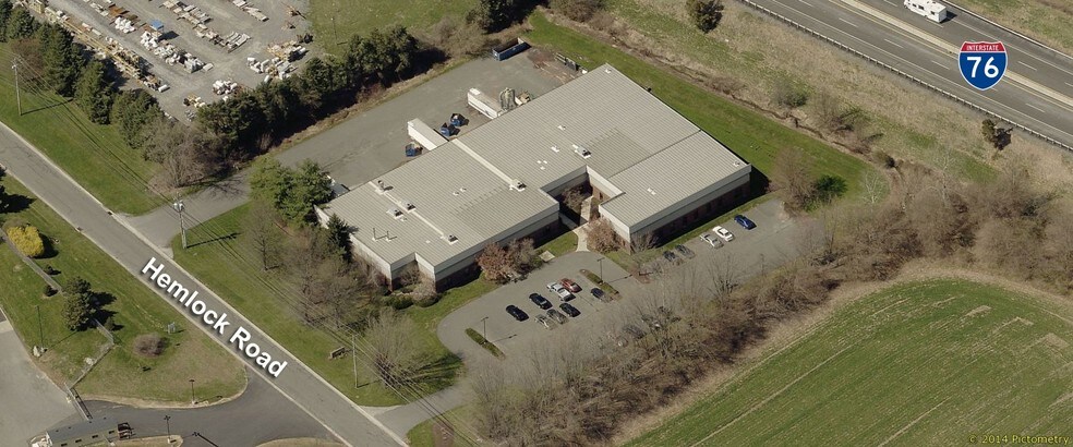 975 Hemlock Rd, Morgantown, PA for sale - Building Photo - Image 1 of 1