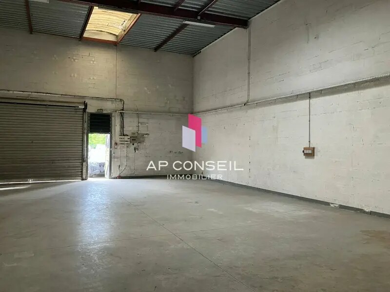 Flex in Buc for lease Interior Photo- Image 1 of 4