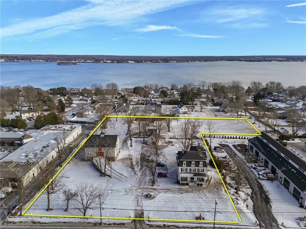 2967 East Main Rd Rd, Portsmouth, RI for sale Primary Photo- Image 1 of 13