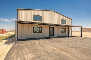 14050 W Silver Fox Trl, Odessa TX - Warehouse