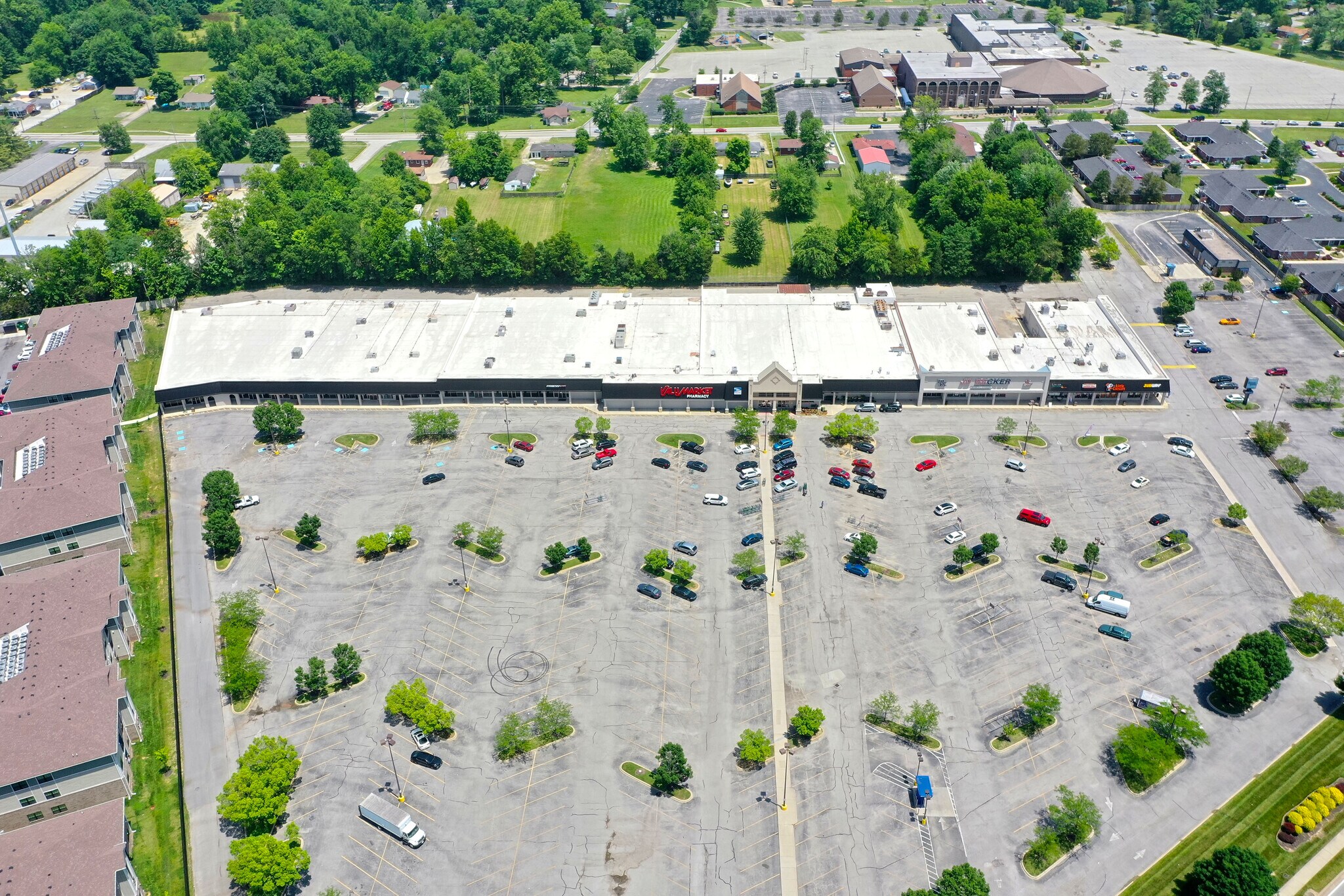 7519 Outer Loop, Louisville, KY 40228 Outer Loop Plaza