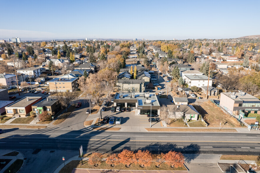 2803 Centre St NW, Calgary, AB for lease - Aerial - Image 2 of 4