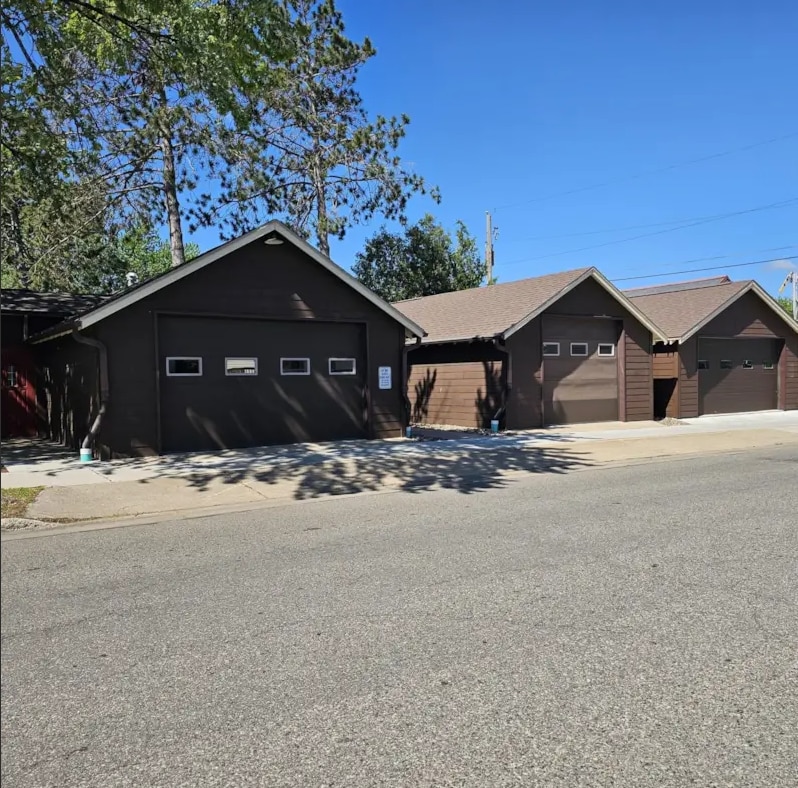 504 S Pelham St, Rhinelander, WI for sale Building Photo- Image 1 of 12