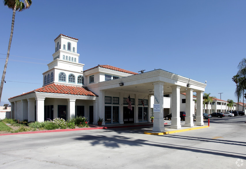 3885 W Florida Ave, Hemet, CA for sale - Primary Photo - Image 1 of 1