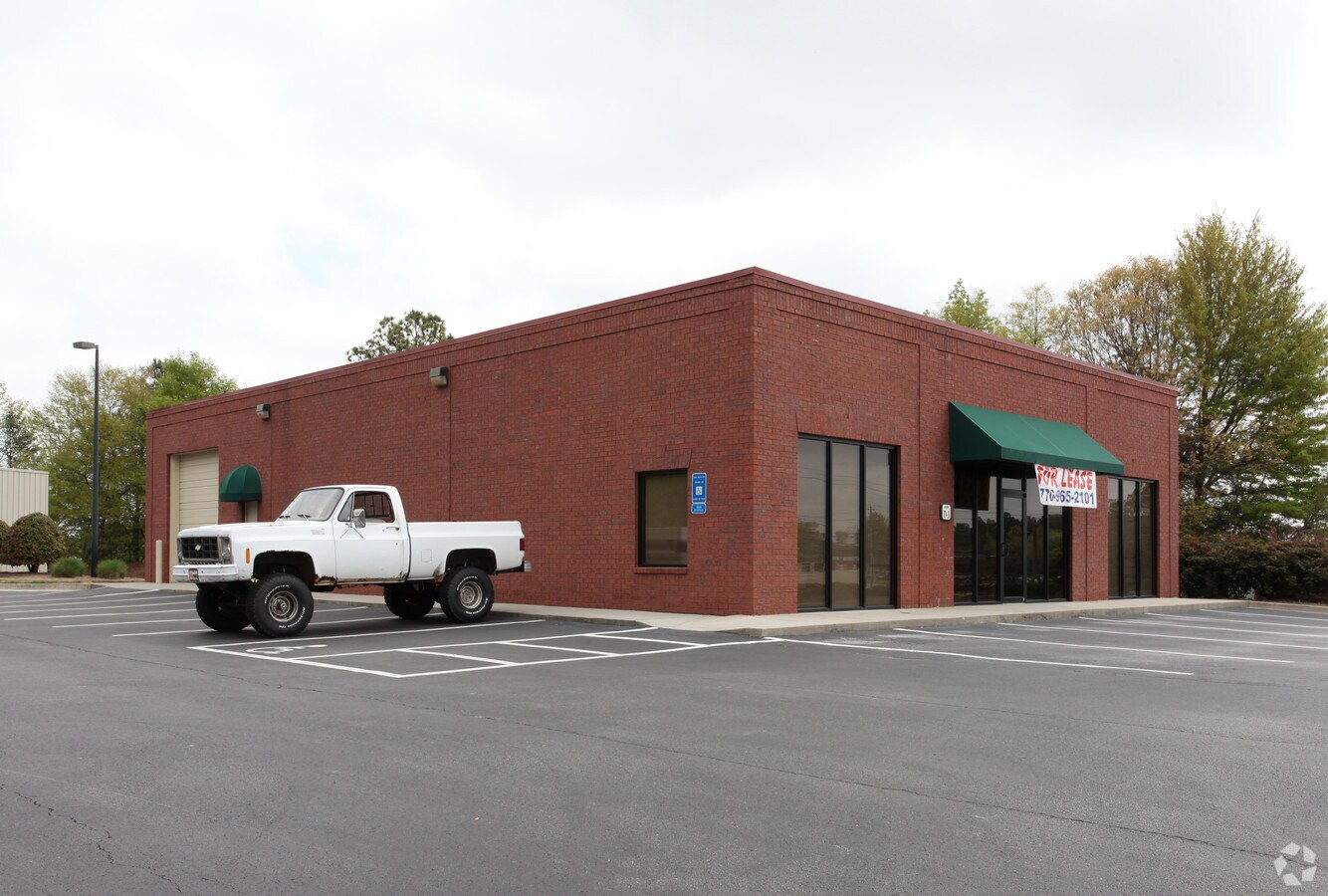 2295 Skelton Rd, Gainesville, GA 30504