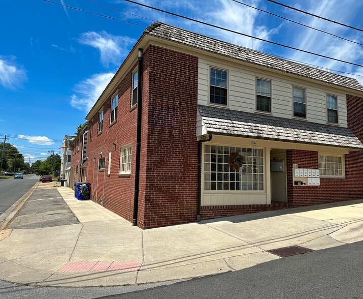 14 E 40th St, Wilmington, DE for sale - Building Photo - Image 1 of 15