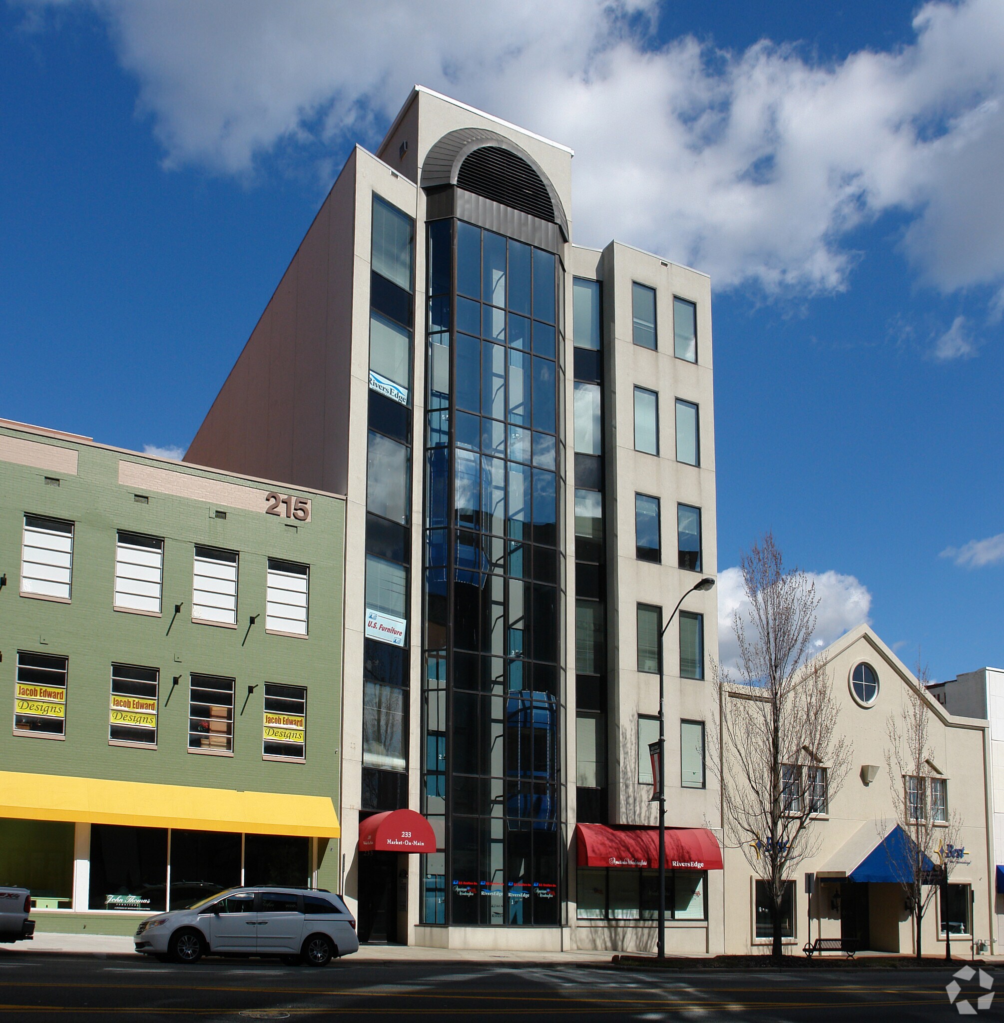 233 S Main St, High Point, NC for sale Primary Photo- Image 1 of 1