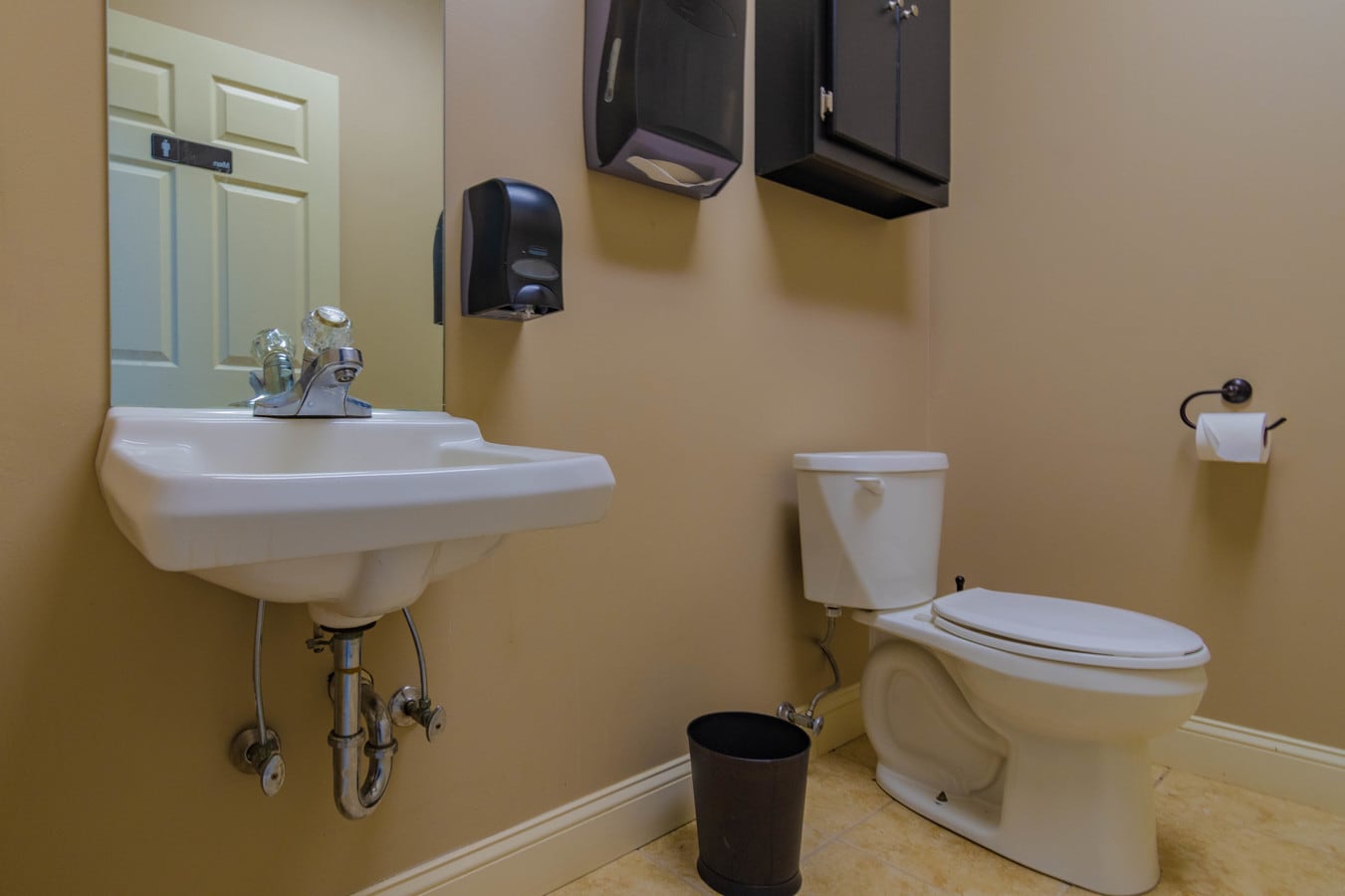 1229 Dr, Dalton, GA 30720