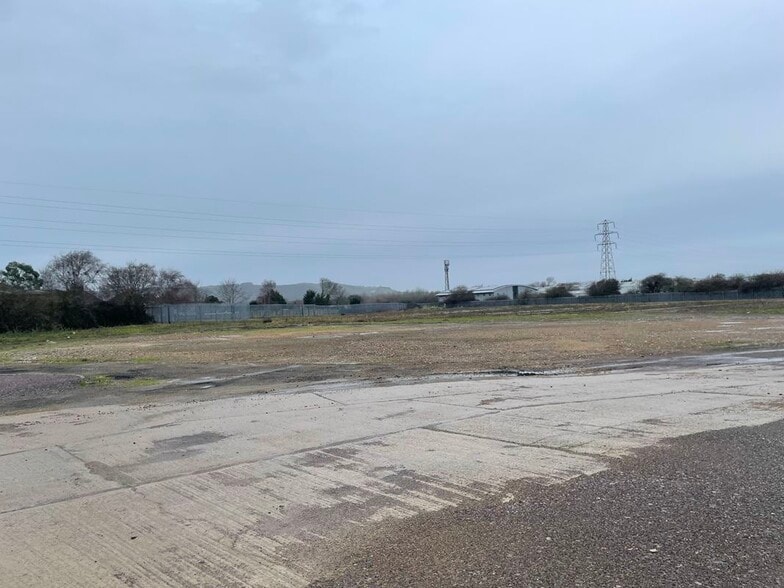 Finmere St, Eastbourne for sale - Primary Photo - Image 1 of 1