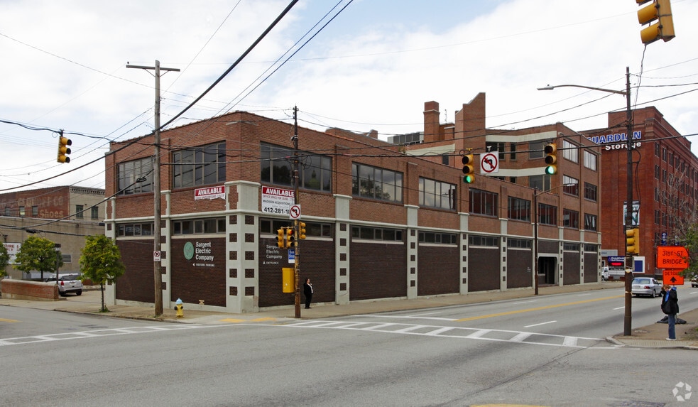 Development Opportunity - 2 Lots - .86AC portfolio of 2 properties for sale on LoopNet.com - Primary Photo - Image 1 of 5