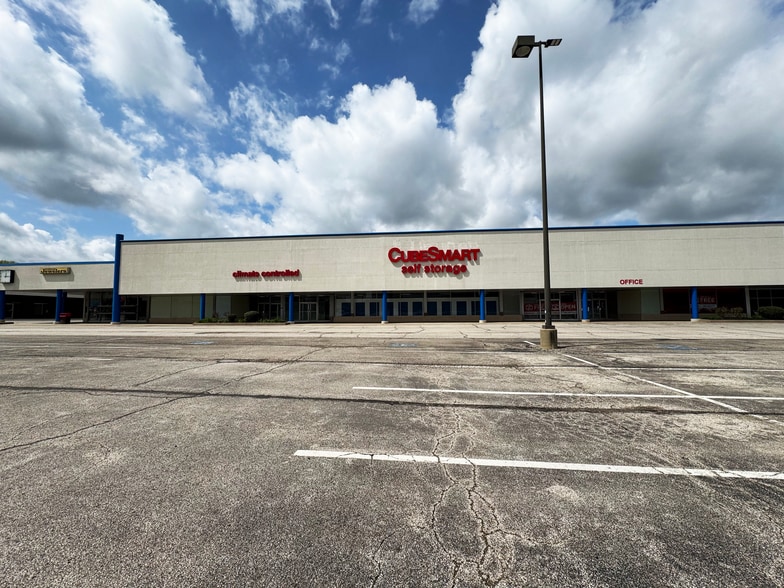 1500-1540 Canton Rd, Akron, OH for lease - Building Photo - Image 1 of 10