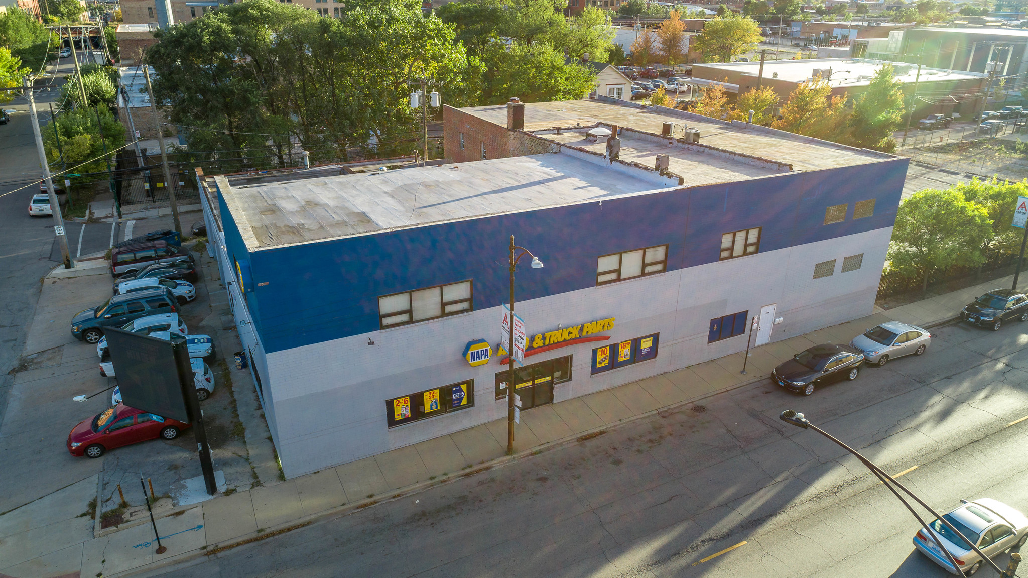 1909 W Grand Ave, Chicago, IL for sale Aerial- Image 1 of 1