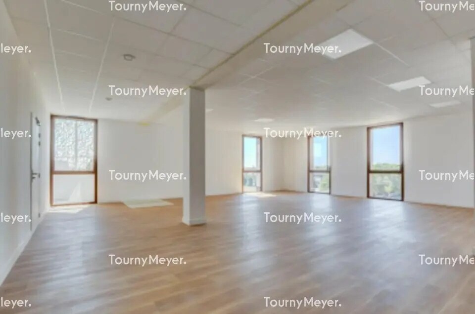 Vente Bureaux 45 m² à 378 m² - Photo 1