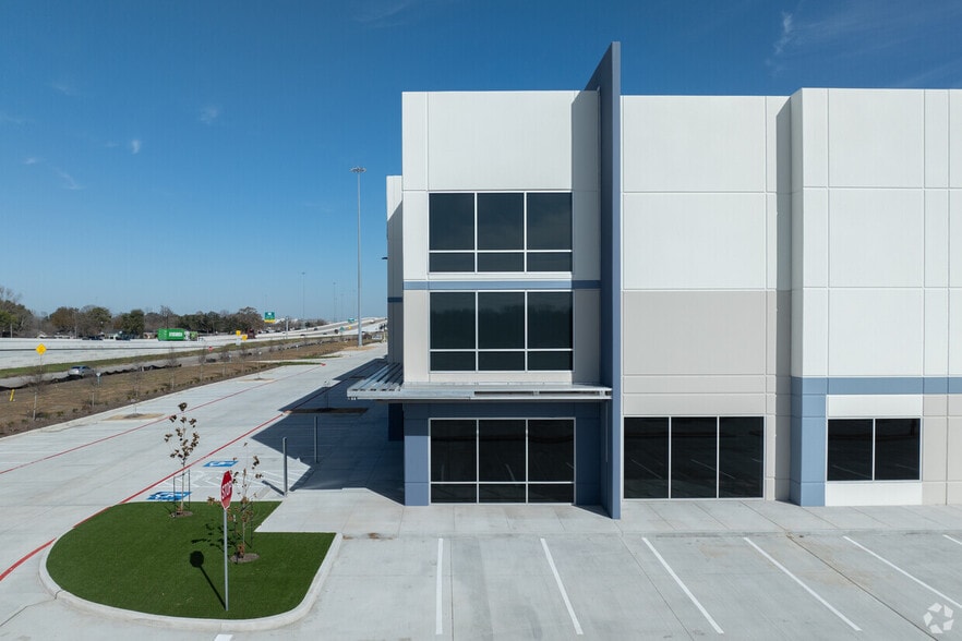 3005 Highway 225, Pasadena, TX for lease - Building Photo - Image 3 of 7