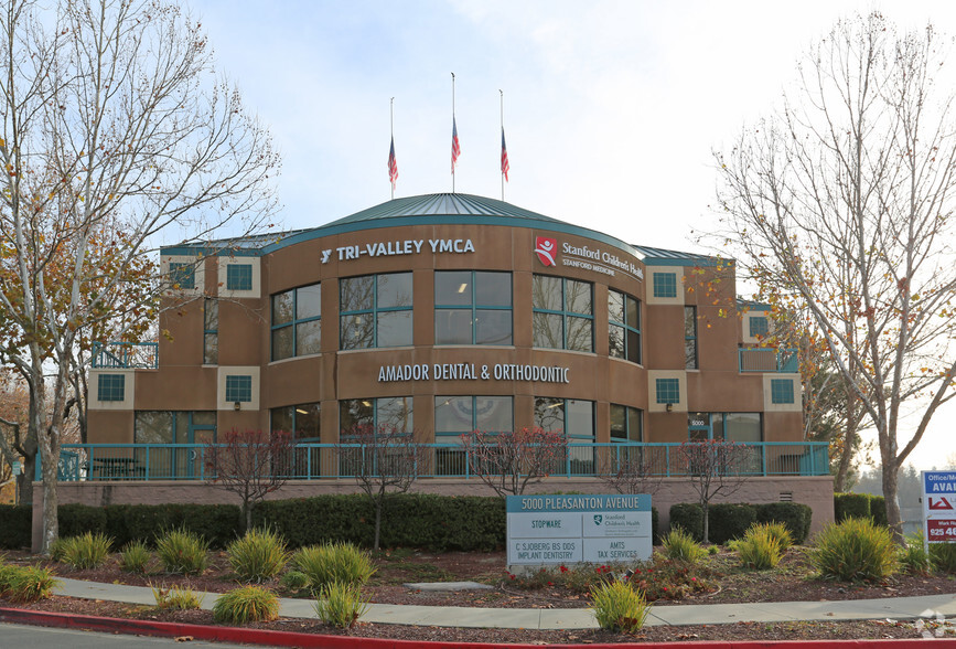 5000 Pleasanton Ave, Pleasanton, CA for lease - Building Photo - Image 1 of 8