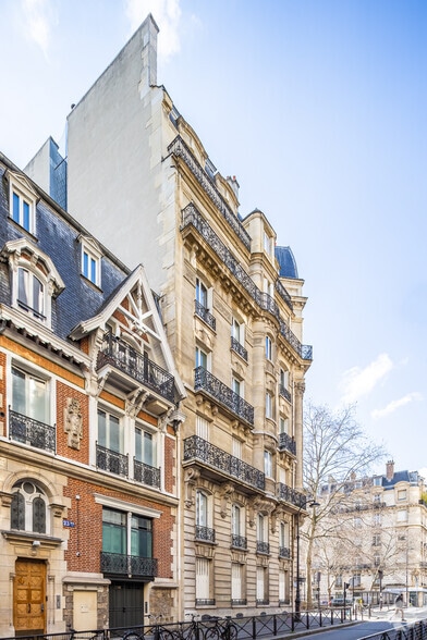 22 Boulevard Flandrin, Paris for lease - Building Photo - Image 3 of 15