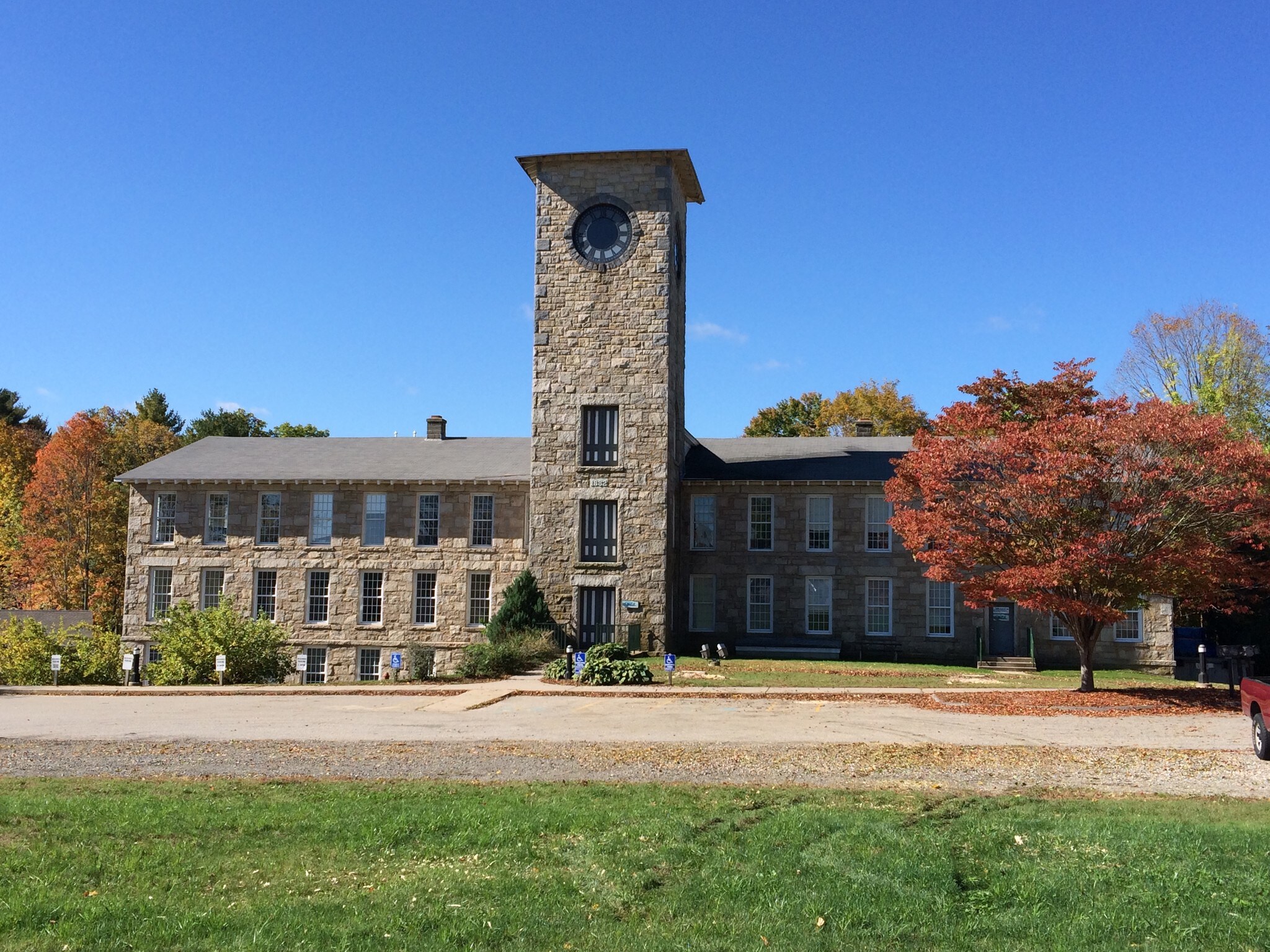 114 Mansfield Hollow Rd, Mansfield Center, CT 06250 Beautiful Place