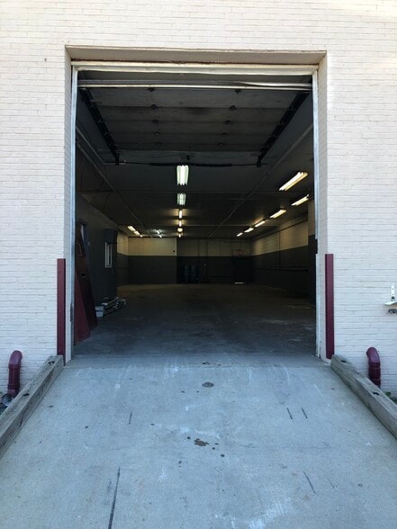 44827 Old Ox Rd, Sterling, VA for lease - Building Photo - Image 3 of 10