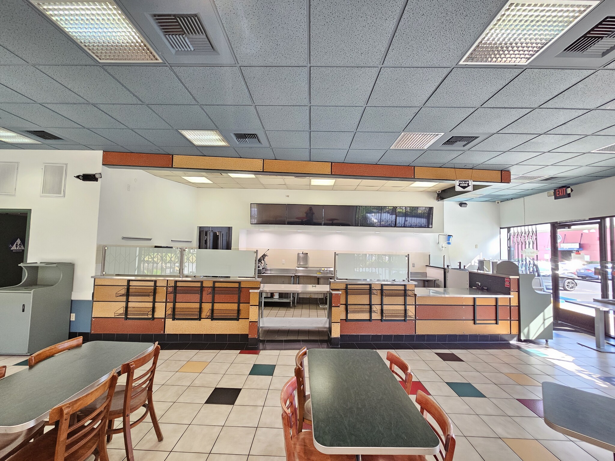 901 W Victoria St, Compton, CA for lease Interior Photo- Image 1 of 21