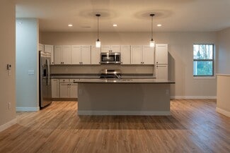 More details for 108 th St & Oklahoma Ave ,, West Allis, WI - Multifamily for Sale