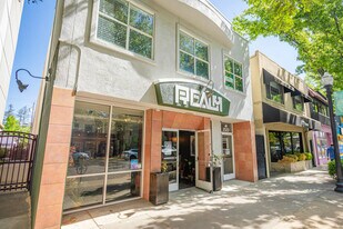 2523 J St, Sacramento CA - Loft