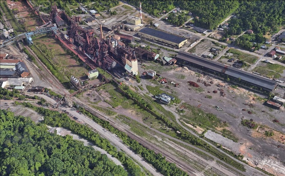 100 Pennsylvania Ave, Weirton, WV, 26062 Warehouse Property For Sale