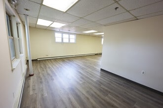 50 Princeton Hightstown Rd, Princeton Junction, NJ for lease Interior Photo- Image 2 of 3