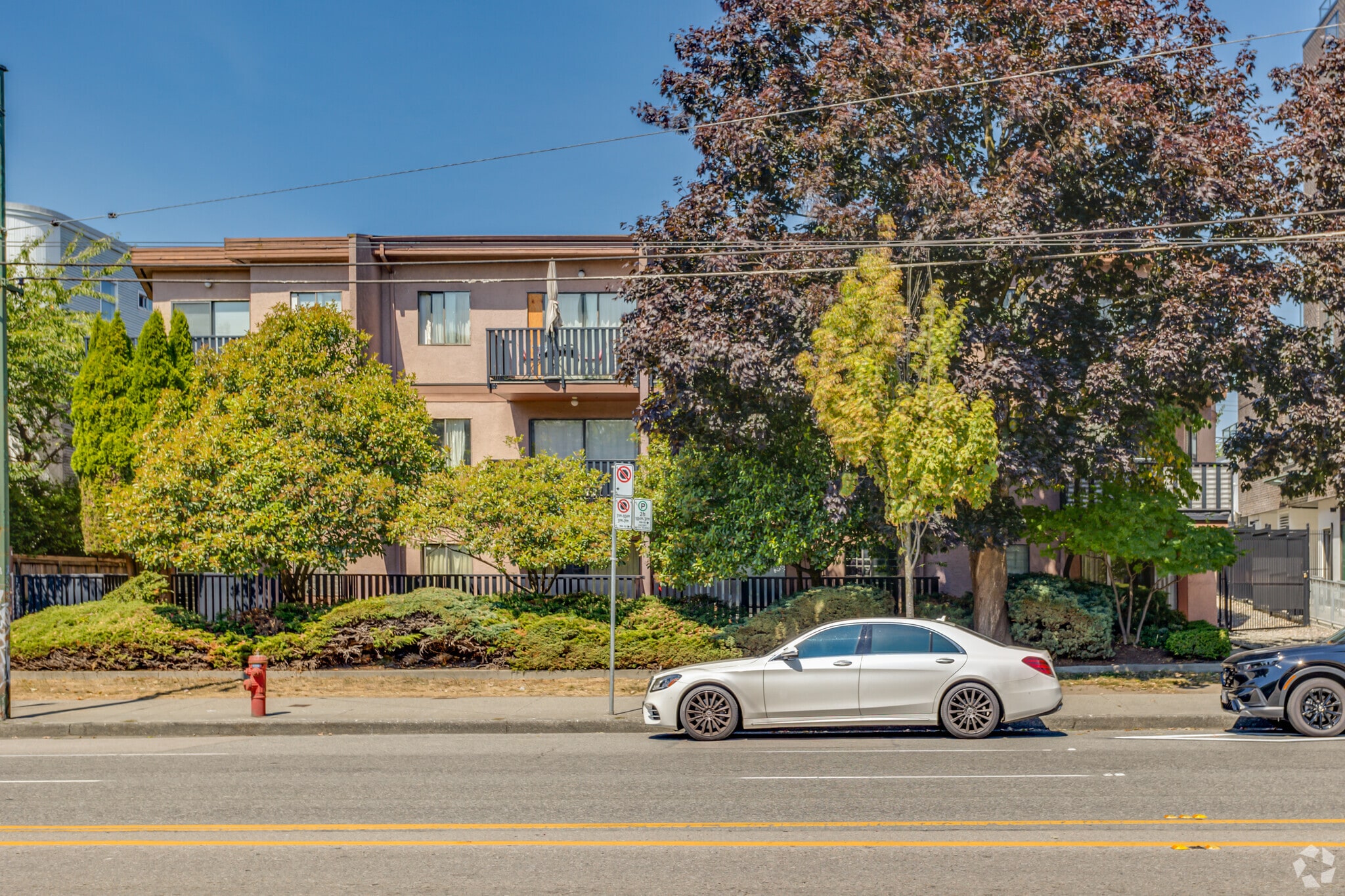 1603 Broadway E, Vancouver, BC for sale Primary Photo- Image 1 of 3