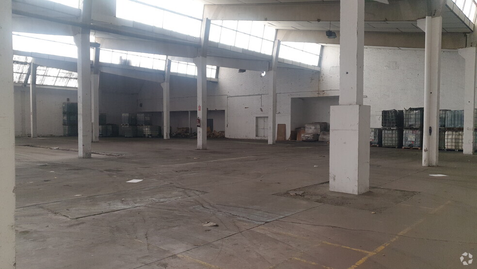 Industrial in Ajalvir, Madrid for sale - Building Photo - Image 3 of 5