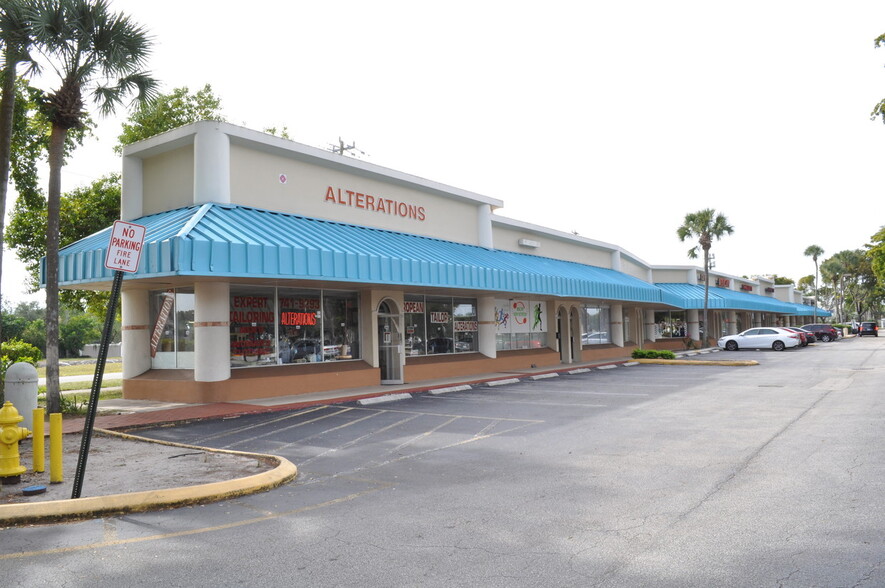 7200-7300 W Oakland Park Blvd, Lauderhill, FL for lease - Building Photo - Image 2 of 5