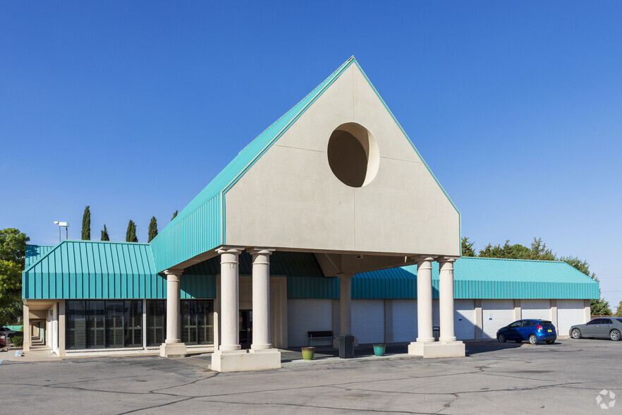 4600 E Pine St, Deming, NM for sale - Building Photo - Image 1 of 32