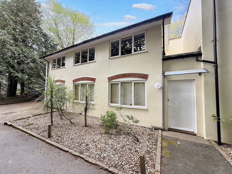 Pebble Close, Tadworth for sale - Building Photo - Image 1 of 1