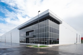 More details for 560 Slate Dr, Mississauga, ON - Industrial for Lease