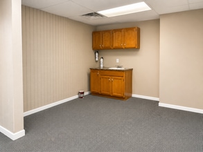 140 W 2100 S, Salt Lake City, UT for sale Interior Photo- Image 2 of 5