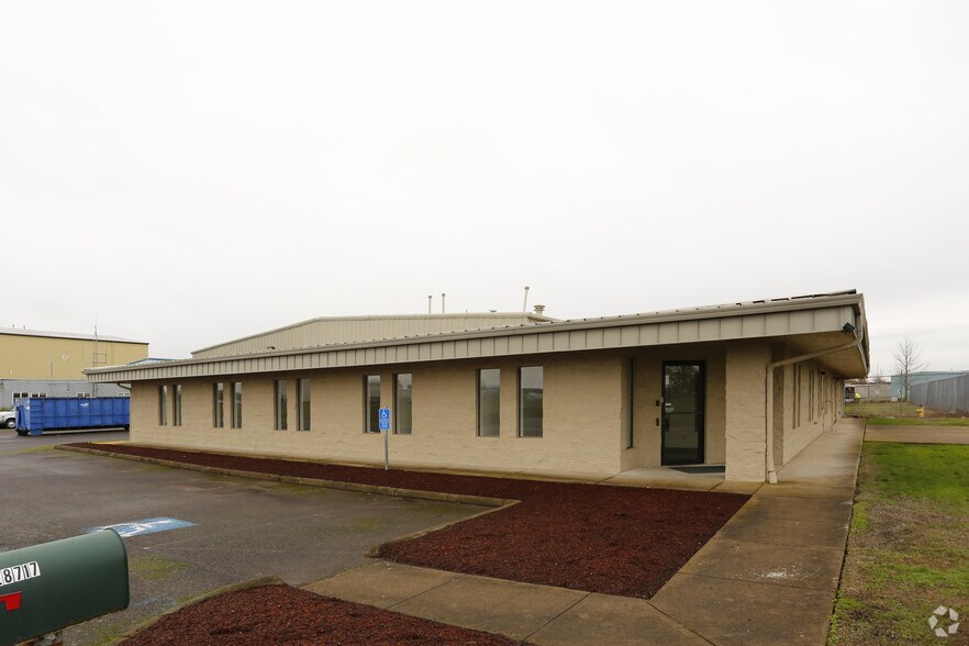 28717 Grumman Dr, Eugene, OR for sale - Primary Photo - Image 1 of 1