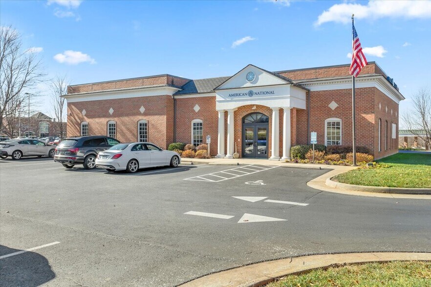 12930 Booker T Washington Hwy, Hardy, VA for sale - Building Photo - Image 1 of 1