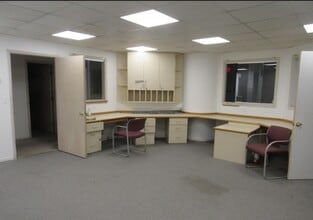 1303 State Route 27, Somerset, NJ for lease Interior Photo- Image 2 of 8