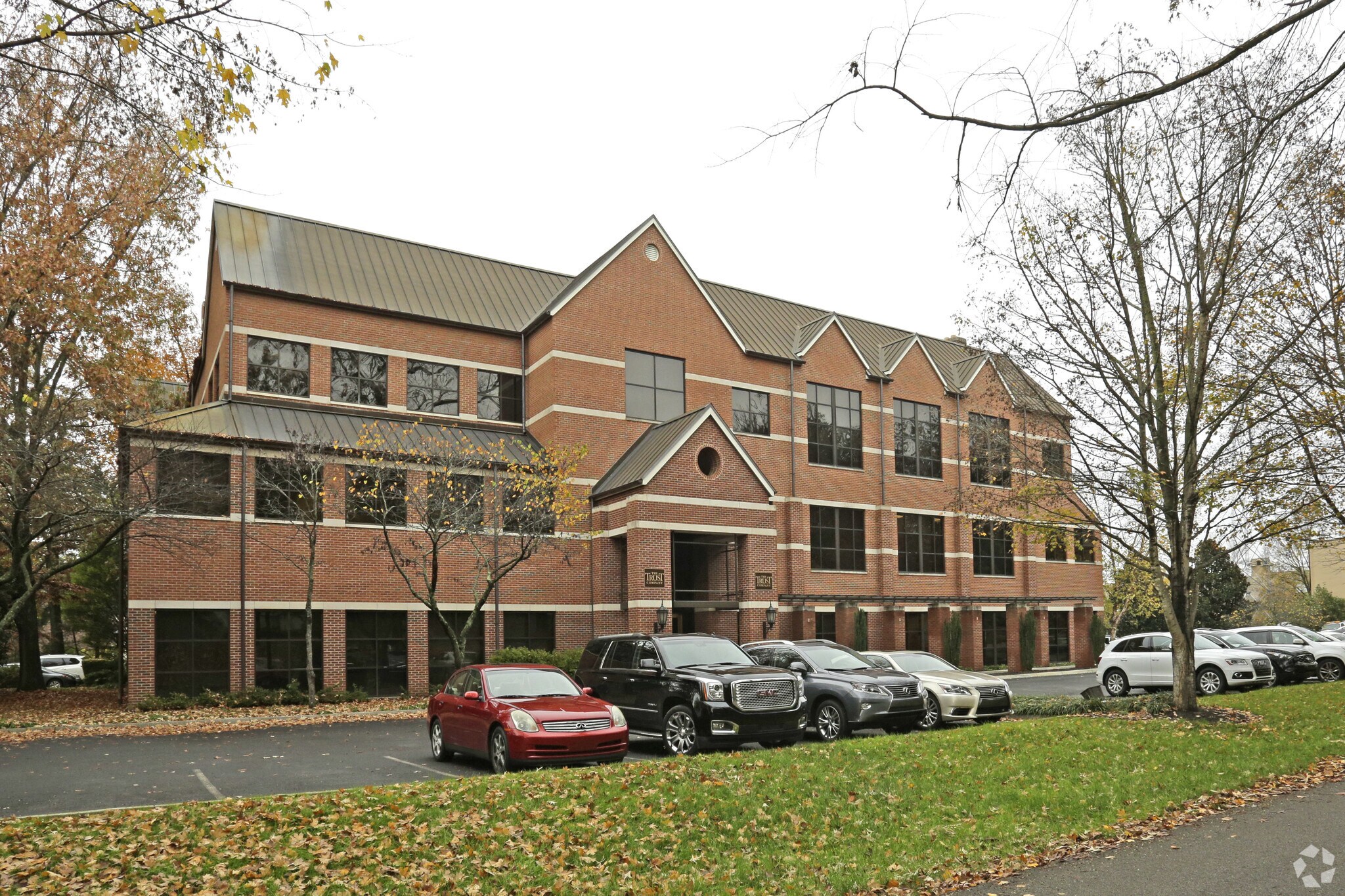 4823 Old Kingston Pike, Knoxville, TN 37919 The Weston