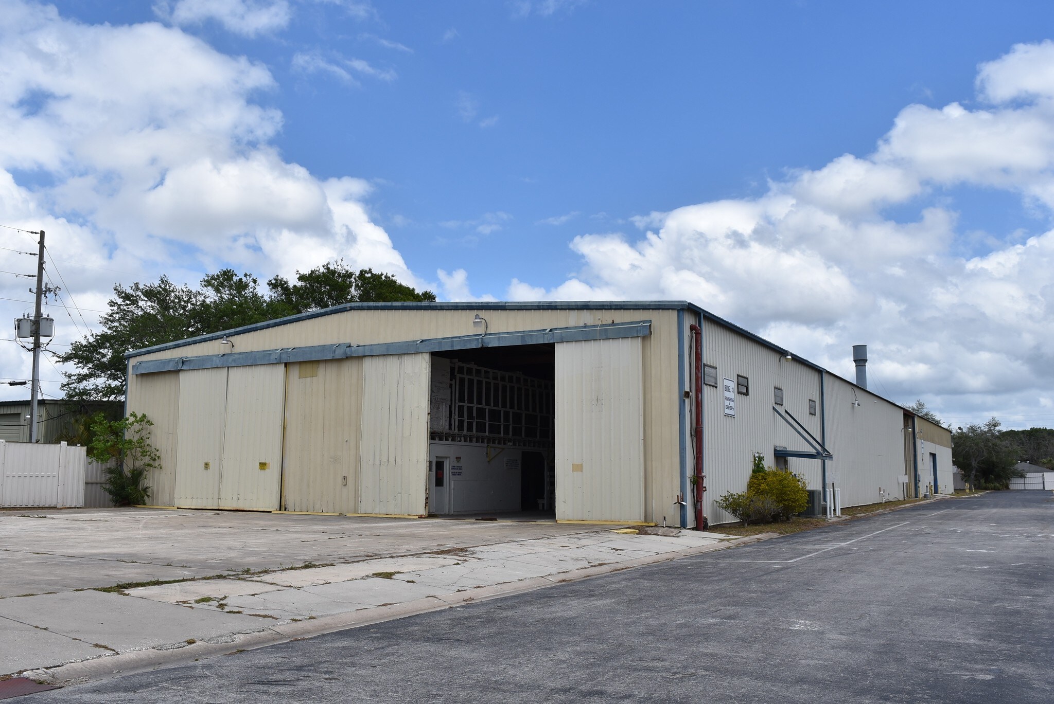 2055 34th Way, Largo, FL for sale Building Photo- Image 1 of 1