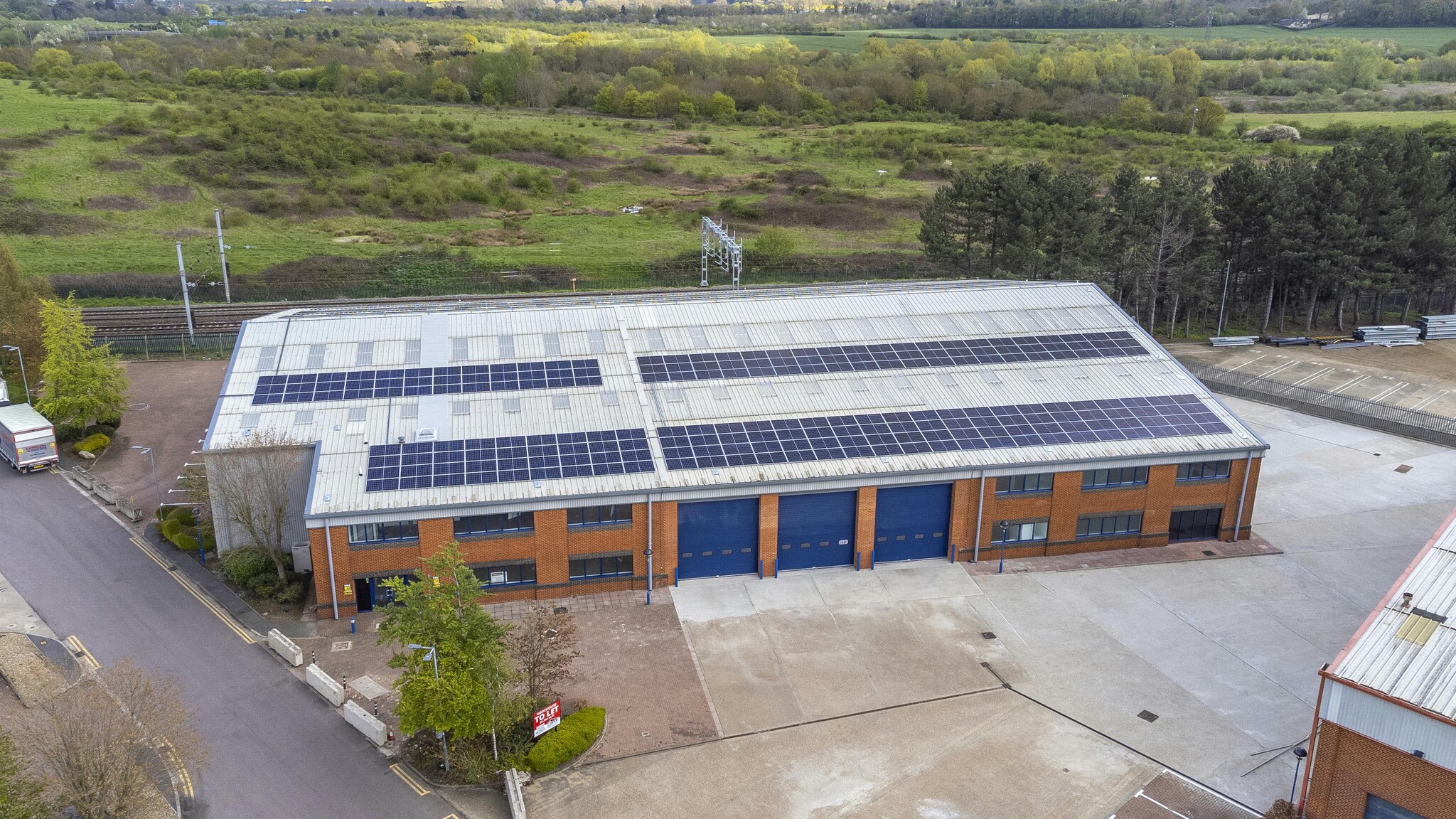 Old Parkbury Ln, St Albans for lease Building Photo- Image 1 of 9