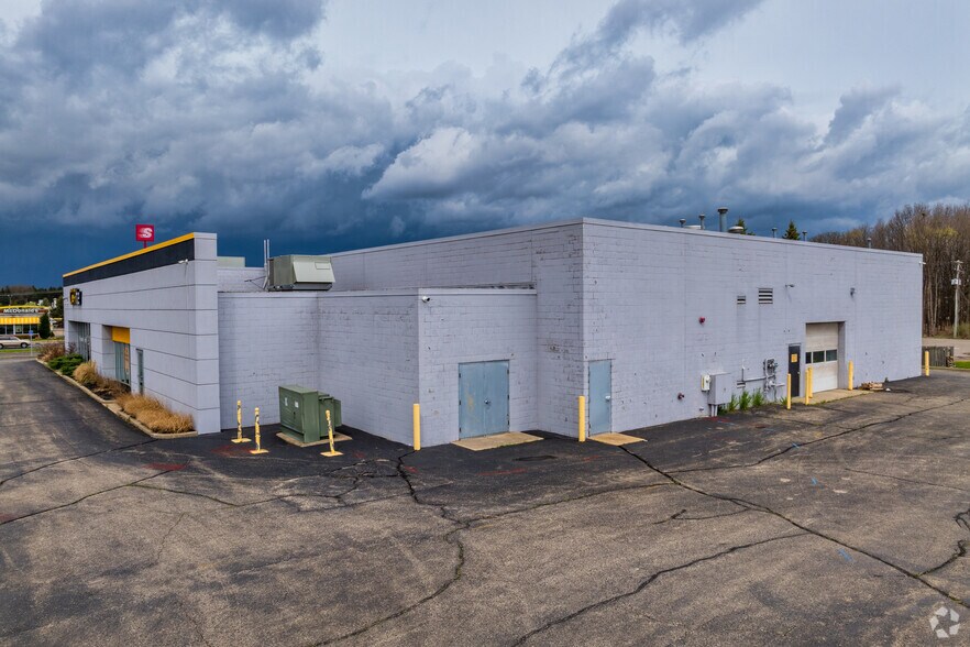 5281 S 9th St, Kalamazoo, MI 49009 Retail for Sale