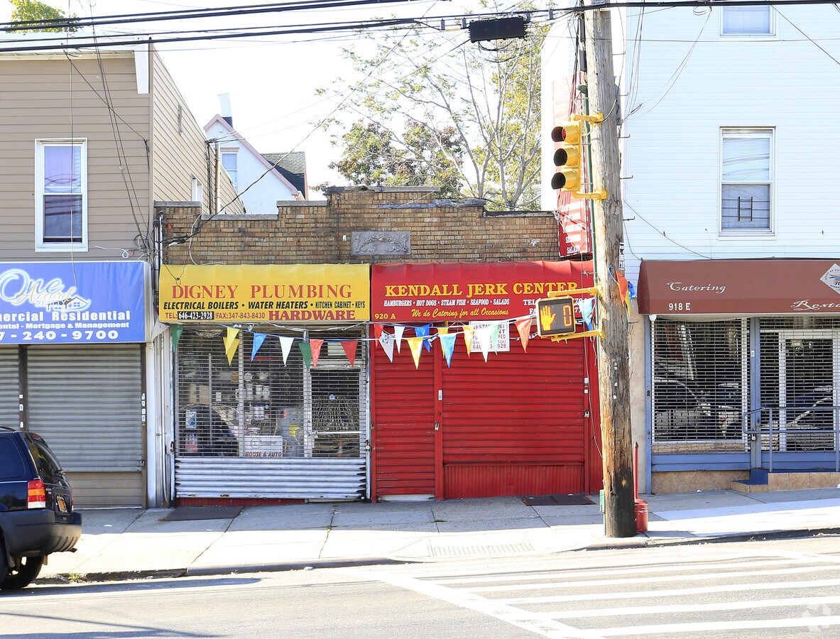 920 E 233Rd St, Bronx, NY 10466 Property Record