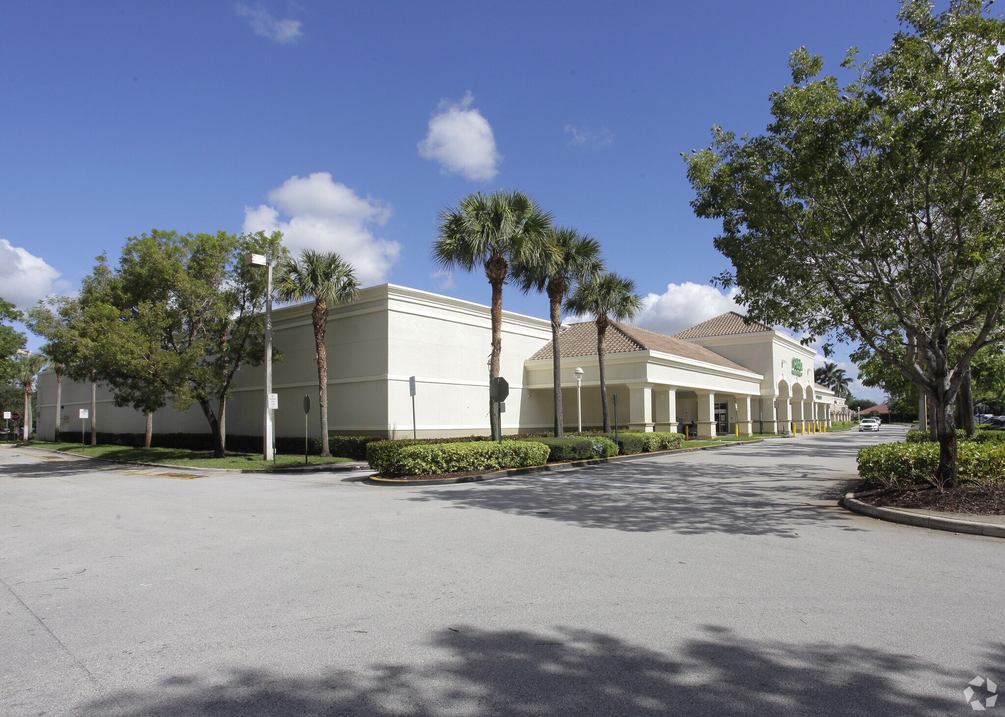 14303-14375 Miramar Pky, Miramar, FL for sale Primary Photo- Image 1 of 1