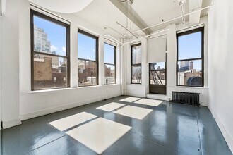 36 W 25th St, New York, NY for lease Interior Photo- Image 2 of 4