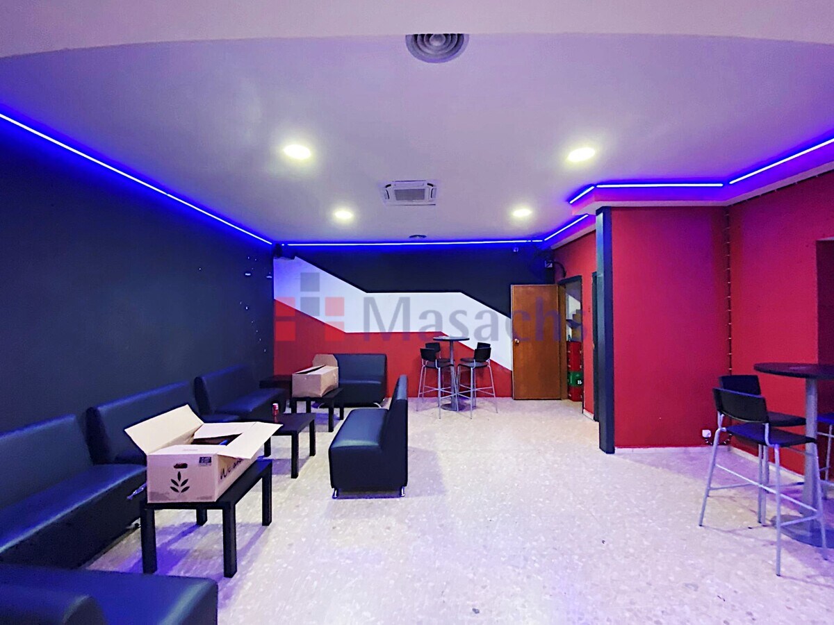 Terrassa, BAR 08227 -  -  - Interior Photo - Image 1 of 8
