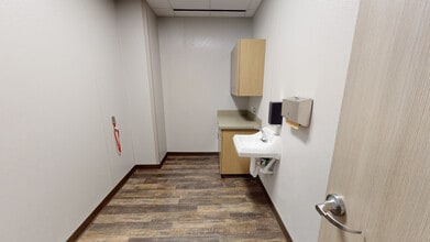 7236 Medical Center Dr, Texas City, TX for lease Building Photo- Image 1 of 10